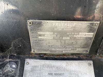 1987 Fruehauf Tandem Axle Mild Steel Asphalt Hot Oil Tank Trailer Spring Fixed Axle