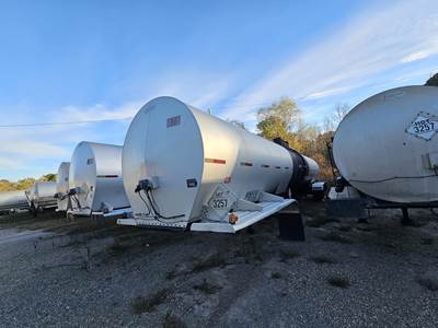 Harmon Tandem Axle Mild Steel Asphalt / Hot Oil Tank Trailer - Air Ride, Fixed Axle