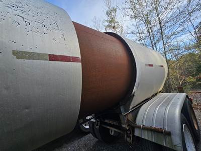 2001 Harmon Tandem Axle Mild Steel Asphalt / Hot Oil Tank Trailer - Spring, Fixed Axle
