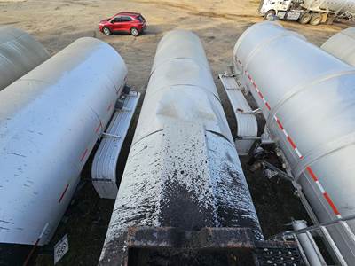 2001 Harmon Tandem Axle Mild Steel Asphalt / Hot Oil Tank Trailer - Spring, Fixed Axle