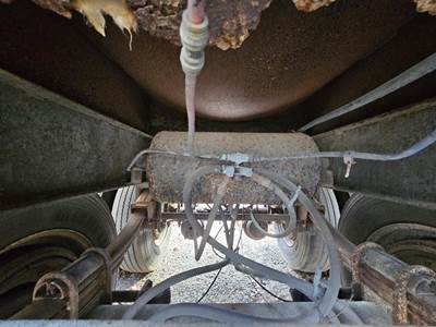 2001 Harmon Tandem Axle Mild Steel Asphalt / Hot Oil Tank Trailer - Spring, Fixed Axle