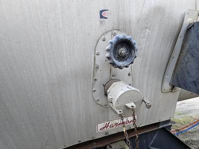 2001 Harmon Tandem Axle Mild Steel Asphalt / Hot Oil Tank Trailer - Spring, Fixed Axle