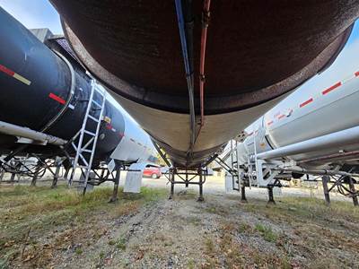 2001 Harmon Tandem Axle Mild Steel Asphalt / Hot Oil Tank Trailer - Spring, Fixed Axle