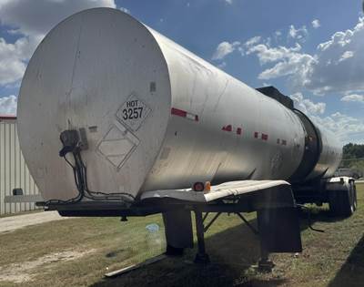 2001 Polar 7,500 gal insulated steel