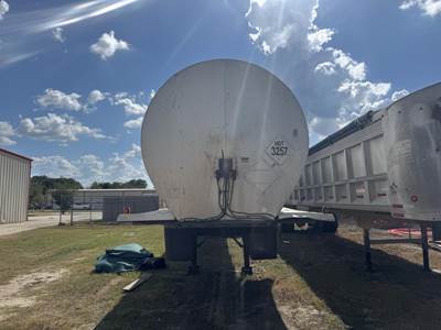 2001 Polar 7,500 gal insulated steel