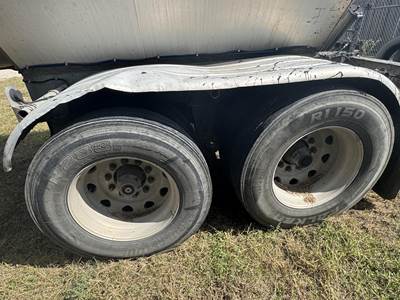 2001 Polar Tandem Axle Mild Steel Asphalt / Hot Oil Tank Trailer - Spring, Fixed Axle