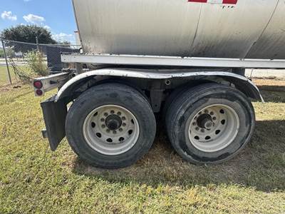 2001 Polar Tandem Axle Mild Steel Asphalt / Hot Oil Tank Trailer - Spring, Fixed Axle