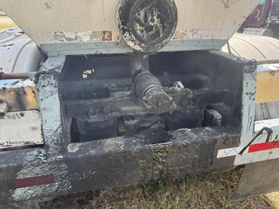 1993 Polar Tandem Axle Mild Steel Asphalt Hot Oil Tank Trailer Air Leaf Fixed Axle