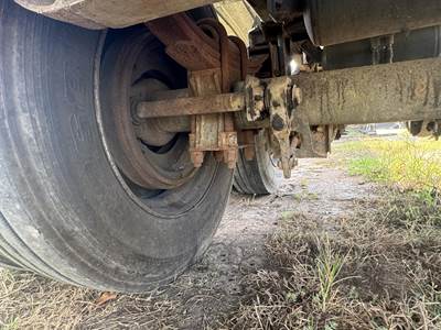 1993 Polar Tandem Axle Mild Steel Asphalt Hot Oil Tank Trailer Air Leaf Fixed Axle