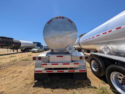 1999 Polar 8,800 gal insulated aluminum, Bakersfield CA