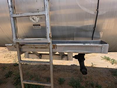 1999 Polar 8800 GAL Asphalt Hot Oil Tank Trailer