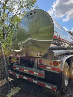 2014 BULK 7,000 GAL Chemical / Acid Tank Trailer