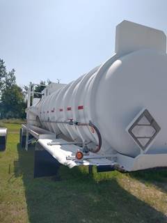 2002 Comptank Tandem Axle Plate Composite Chemical Acid Tank Trailer Spring Fixed Axle