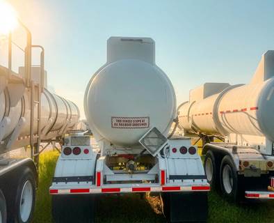 2002 Comptank Tandem Axle Plate Composite Chemical Acid Tank Trailer Spring Fixed Axle