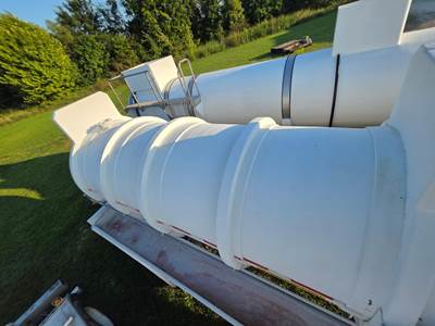 2002 Comptank Tandem Axle Plate Composite Chemical Acid Tank Trailer Spring Fixed Axle