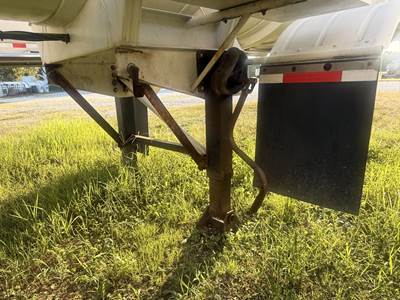 2002 Comptank Tandem Axle Plate Composite Chemical Acid Tank Trailer Spring Fixed Axle