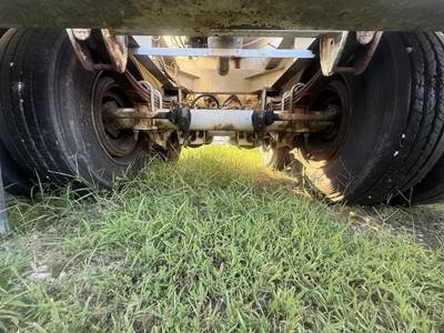 2002 Comptank Tandem Axle Plate Composite Chemical Acid Tank Trailer Spring Fixed Axle