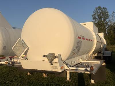 2003 Comptank Tandem Axle Plate Composite Chemical Acid Tank Trailer Spring Fixed Axle
