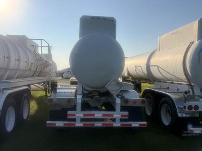 2003 Comptank Tandem Axle Plate Composite Chemical Acid Tank Trailer Spring Fixed Axle