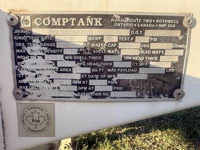 2005 Comptank Tandem Axle Plate Composite Chemical Acid Tank Trailer Air Ride Fixed Axle