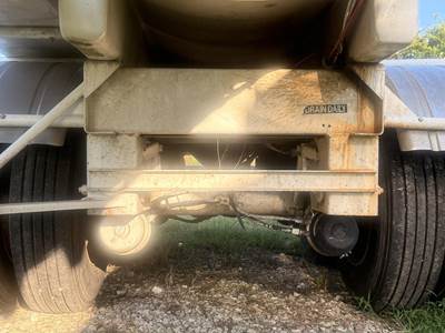 2005 Comptank Tandem Axle Plate Composite Chemical Acid Tank Trailer Air Ride Fixed Axle