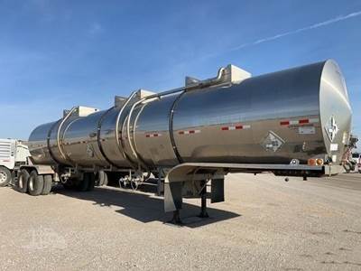 Heil STAINLESS STEEL DOT 407 3 COMP Chemical / Acid Tank Trailer