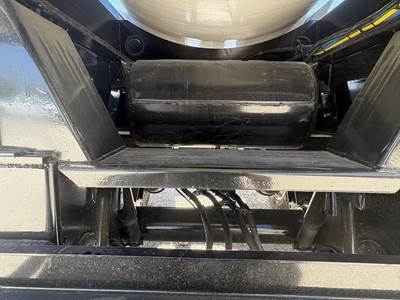 2025 POLY-COAT SYSTEMS FOOD GRADE Chemical / Acid Tank Trailer