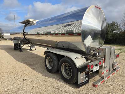 Polar Tandem Axle Stainless Steel Chemical / Acid Tank Trailer - Air Ride, Fixed Axle