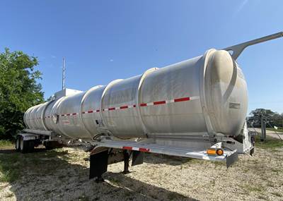 Brenner 44ft Tandem Axle Aluminum Crude Oil Tank Trailer - Air Ride