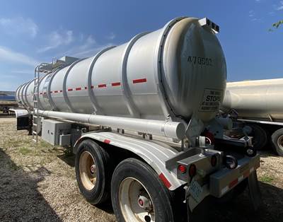 2014 Brenner 44ft Tandem Axle Aluminum Crude Oil Tank Trailer - Air Ride