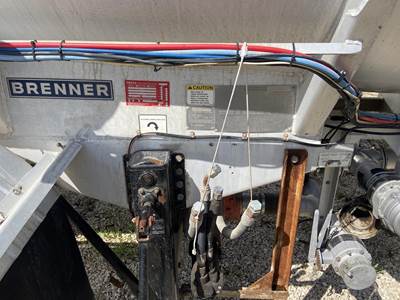 2014 Brenner 44ft Tandem Axle Aluminum Crude Oil Tank Trailer - Air Ride