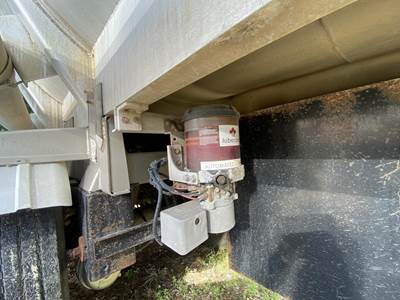2014 Brenner 44ft Tandem Axle Aluminum Crude Oil Tank Trailer - Air Ride