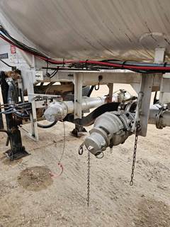 2013 Brenner 42ft Tandem Axle Aluminum Crude Oil Tank Trailer - Air Ride, Fixed Axle