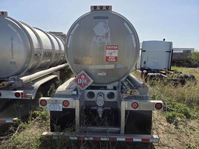 2012 Brenner 42ft Tandem Axle Aluminum Crude Oil Tank Trailer - Air Ride, Fixed Axle
