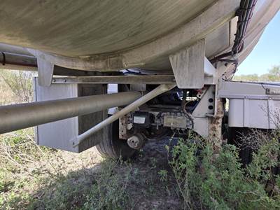 2012 Brenner 42ft Tandem Axle Aluminum Crude Oil Tank Trailer - Air Ride, Fixed Axle
