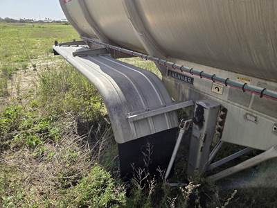 2012 Brenner 42ft Tandem Axle Aluminum Crude Oil Tank Trailer - Air Ride, Fixed Axle