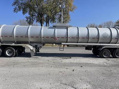 Brenner 9,000 GAL. DIESEL TANK TRAILER / IN-TEST / SCULLY Crude Oil Tank Trailer