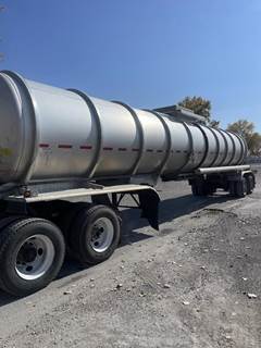 Brenner 9,000 GAL. DIESEL TANK TRAILER / IN-TEST / SCULLY Crude Oil Tank Trailer