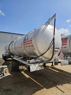Dragon 44ft Tandem Axle Aluminum Crude Oil Tank Trailer - Air Ride, Fixed Axle
