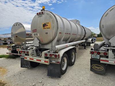 2012 Etnyre Tandem Axle Aluminum Crude Oil Tank Trailer - Air Ride, Fixed Axle