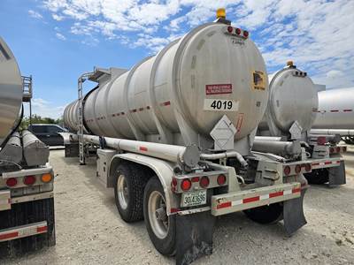 2012 Etnyre Tandem Axle Aluminum Crude Oil Tank Trailer - Air Ride, Fixed Axle