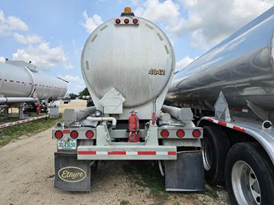2012 Etnyre 69ft Tandem Axle Aluminum Crude Oil Tank Trailer - Air Ride, Fixed Axle