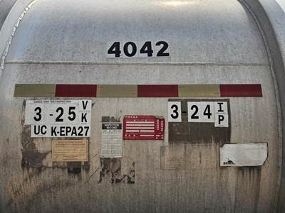 2012 Etnyre 69ft Tandem Axle Aluminum Crude Oil Tank Trailer - Air Ride, Fixed Axle