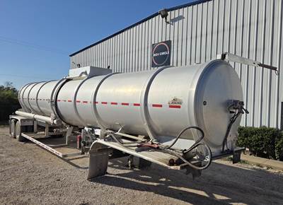 Heil 8400 GAL ALUMINUM IN TEST W PUMP Crude Oil Tank Trailer