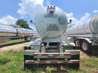 2013 Polar Tandem Axle Aluminum Crude Oil Tank Trailer - Air Ride, Fixed Axle