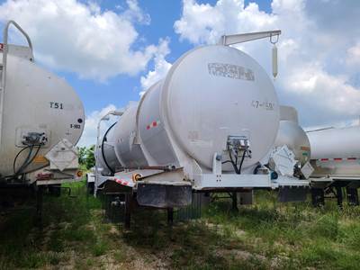 2013 Polar Tandem Axle Aluminum Crude Oil Tank Trailer - Air Ride, Fixed Axle