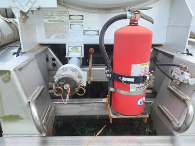 2013 Polar Tandem Axle Aluminum Crude Oil Tank Trailer - Air Ride, Fixed Axle