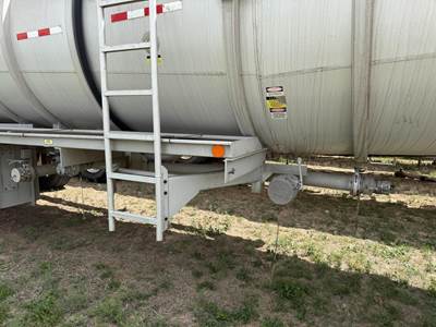 2009 Polar DOT 407 / 8400 GAL / SCULLY / PUMP Crude Oil Tank Trailer