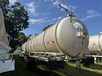 2013 Stephens Tandem Axle Aluminum Crude Oil Tank Trailer - Air Ride, Fixed Axle