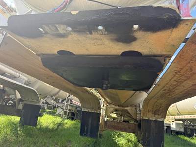 2013 Stephens Tandem Axle Aluminum Crude Oil Tank Trailer - Air Ride, Fixed Axle